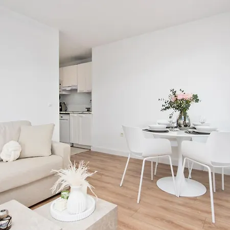 Apartment Renaissance Ii - Somptueux Deux Pieces - Monaco - Parking Gratuit *